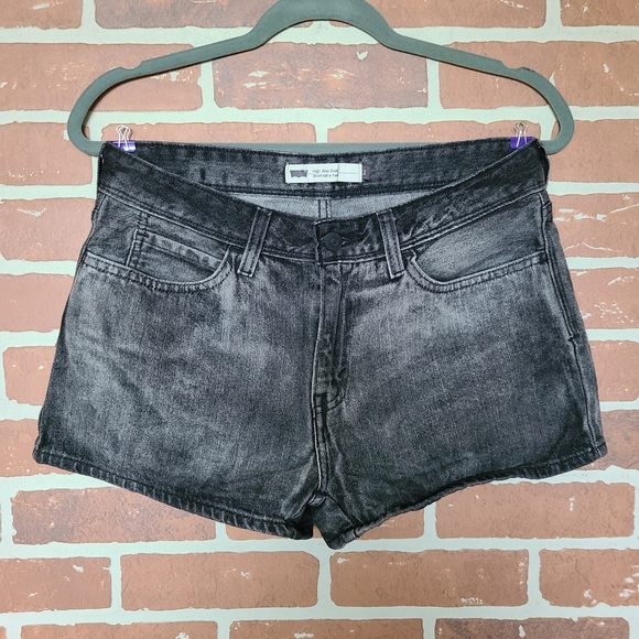 Levi's High Rise Denim Shorts - Picture 1 of 7